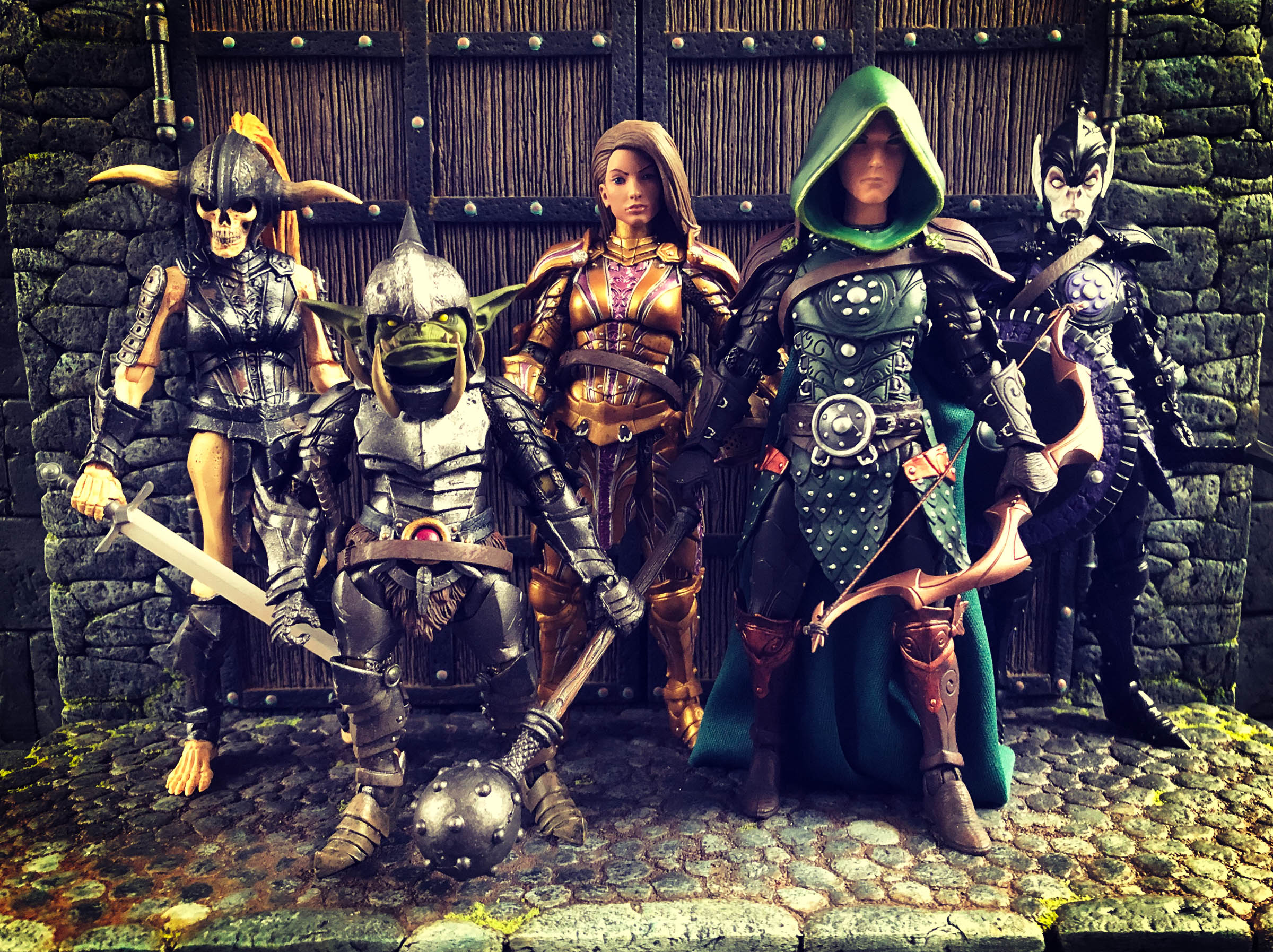 Mythic Legions figure scales