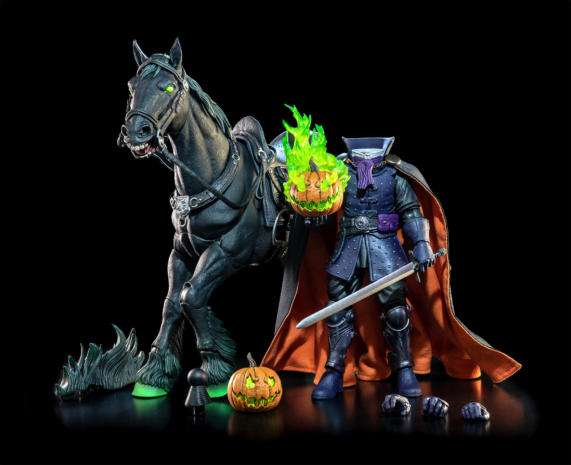 Mythic Legions Headless Horsemen